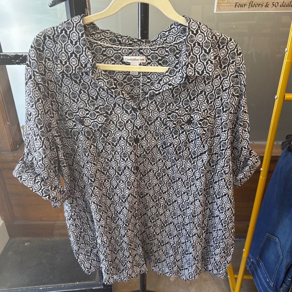 Craft and Borrow Black and White Boxy Blouse